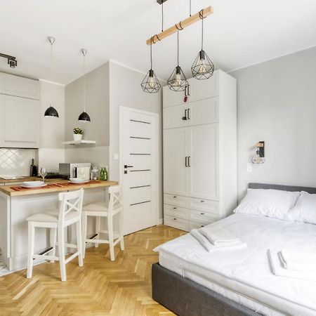 King Apart Dickensa Apartment วอร์ซอ ภายนอก รูปภาพ