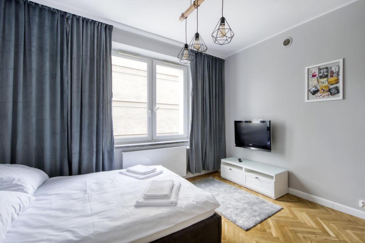 King Apart Dickensa Apartment วอร์ซอ ภายนอก รูปภาพ